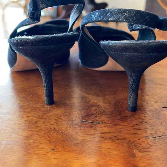 Tory Burch kitten heal shoes. Size 9M. - Picture 8 of 9